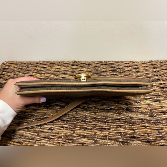 100% Authentic EXTREMELY RARE Early Vintage Gucci Micro GG Saddle Shoulder Bag - Picture 3 of 13